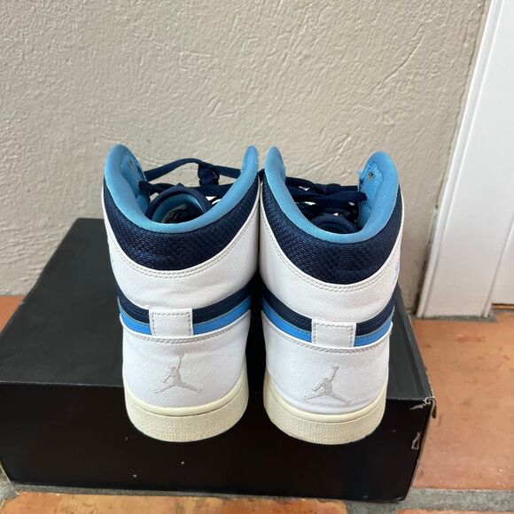 Nike Air Jordan 1 Retro High CP3 Chris Paul Blue UNC Men’s Size 12 332550-402 - Picture 3 of 9